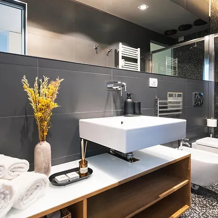 Easylife - Confortevole In Bocconi * Milan